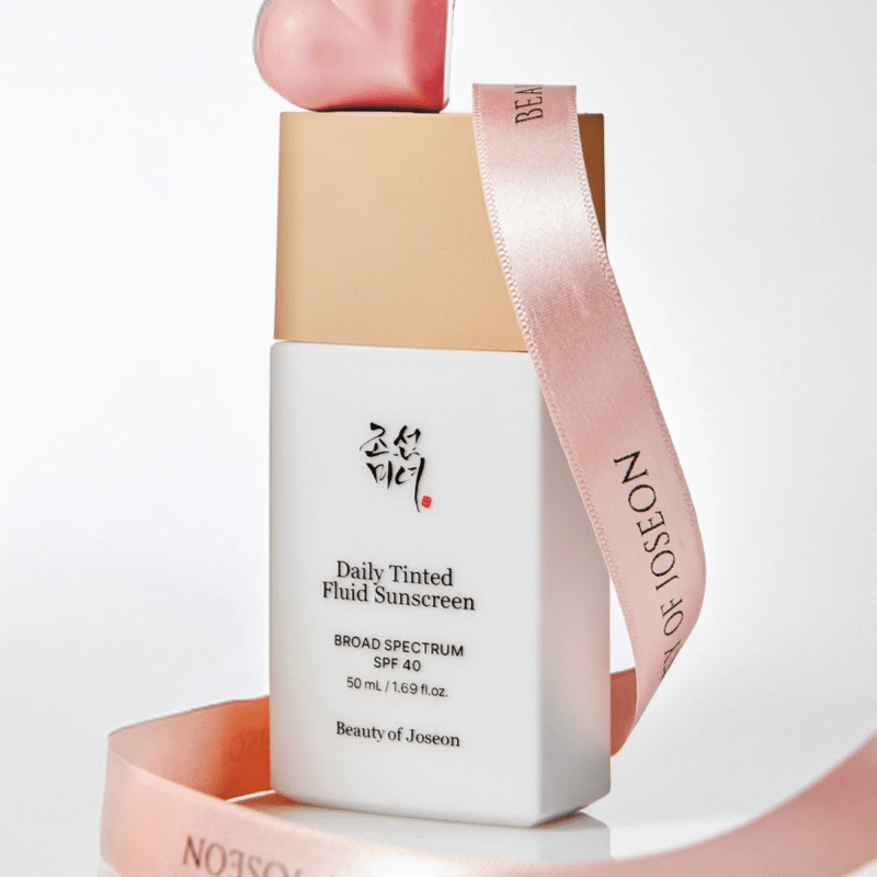 Daily Tinted Fluid Sunscreen SPF50+ – crème solaire teintée coréenne avec protection UV et fini naturel